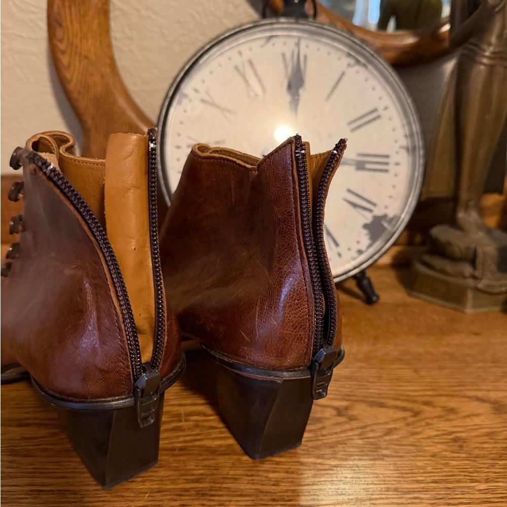 CYDWOQ Hemera Caramel Brown Leather Ankle Boots - Picture 4 of 13